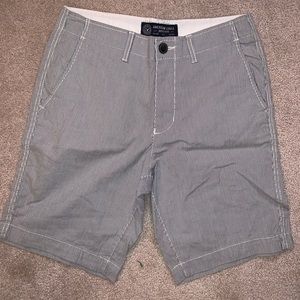American Eagle Shorts (size 30)